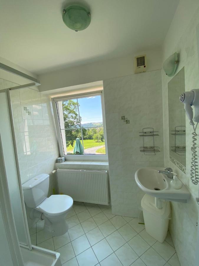 Penzion Kamejk Kamyk nad Vltavou Exteriör bild