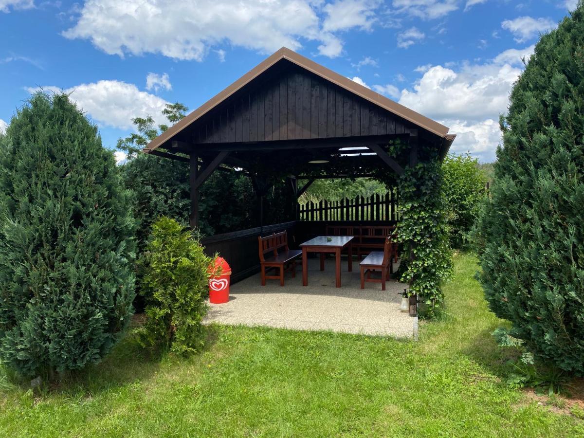 Penzion Kamejk Kamyk nad Vltavou Exteriör bild