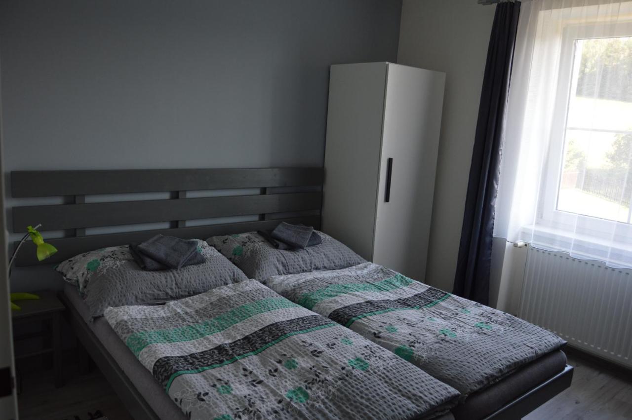 Penzion Kamejk Kamyk nad Vltavou Exteriör bild